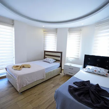 Bluehomes Grand Villa